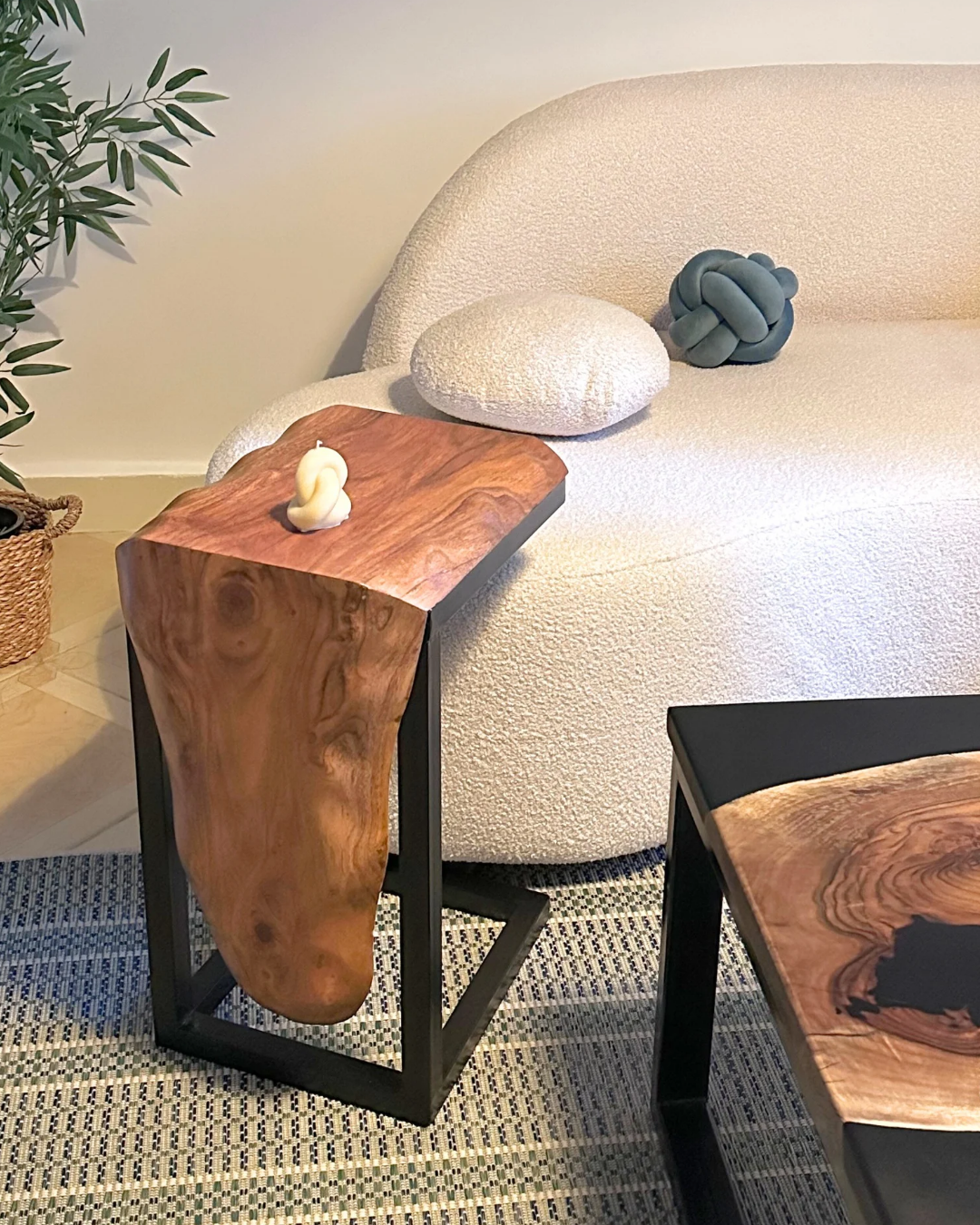 Uva Side Table